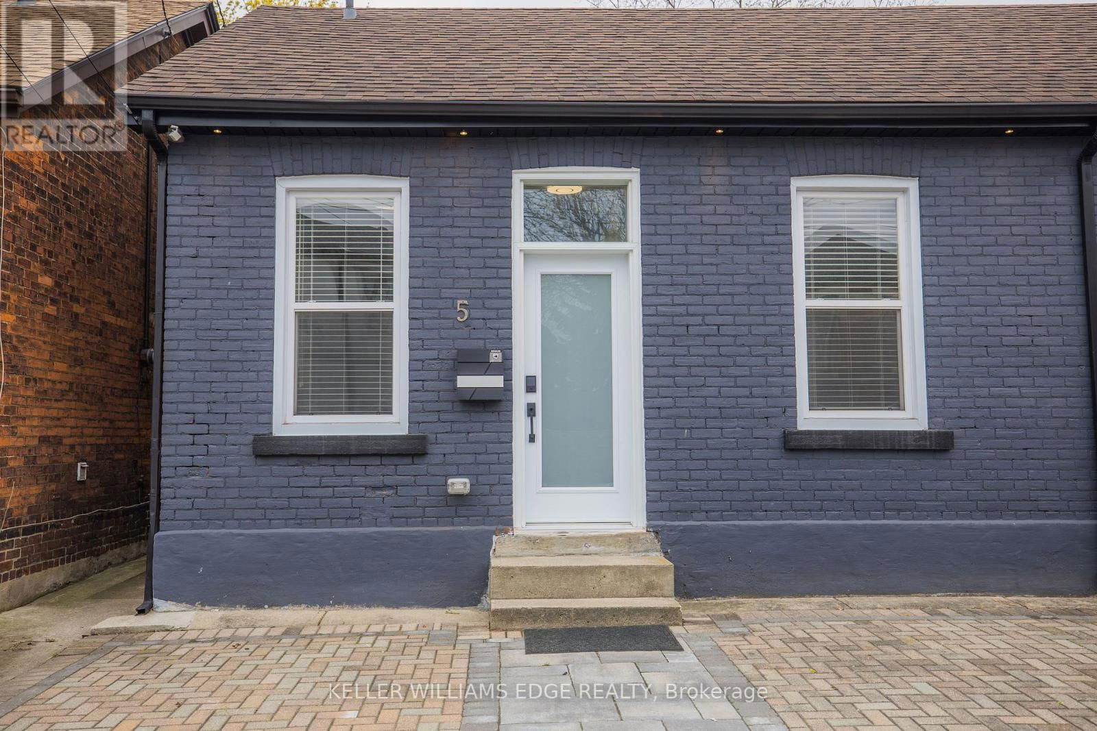 5 FLORENCE STREET Image 1