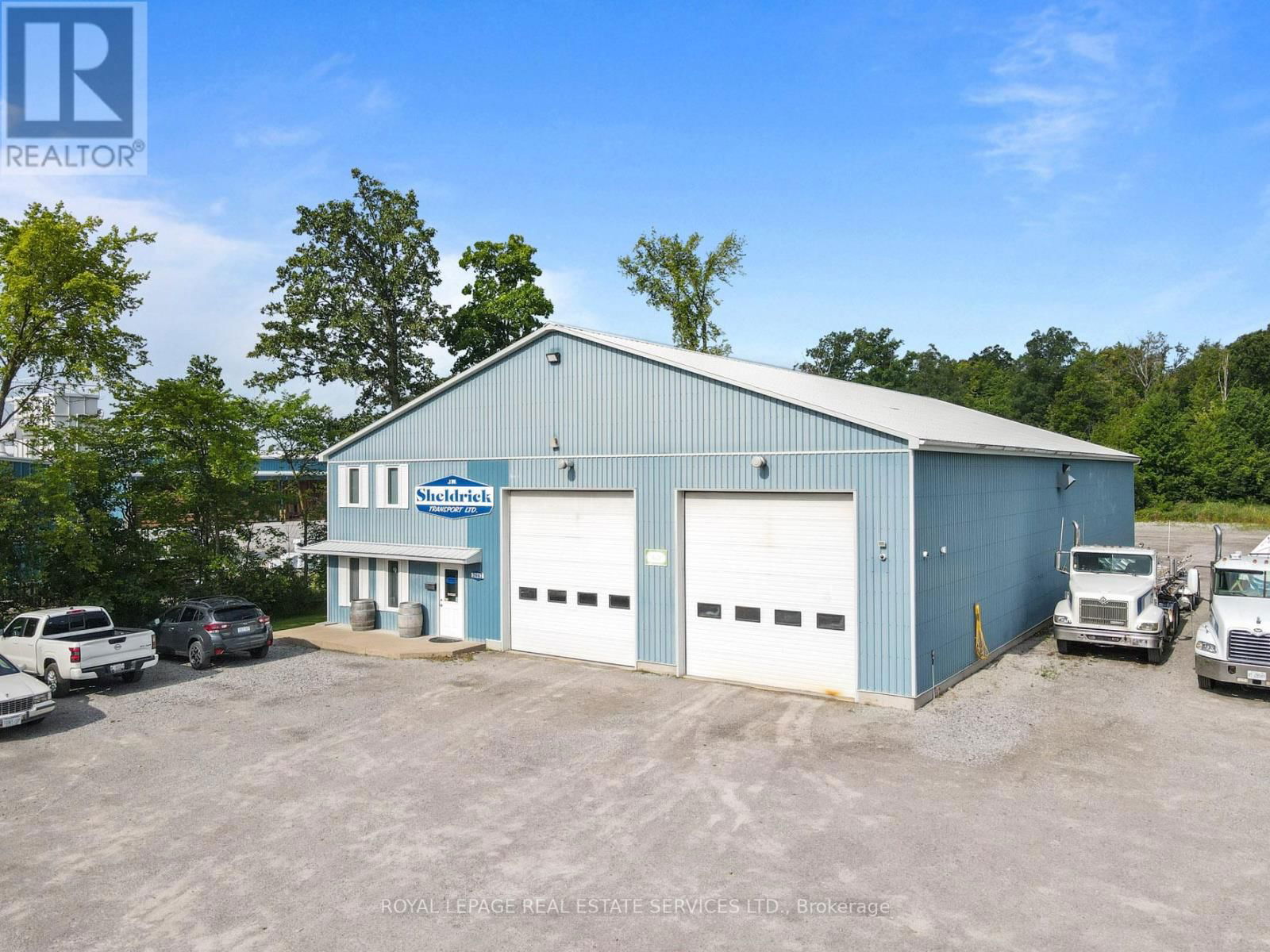 2942 THOMPSON AVENUE Image 1