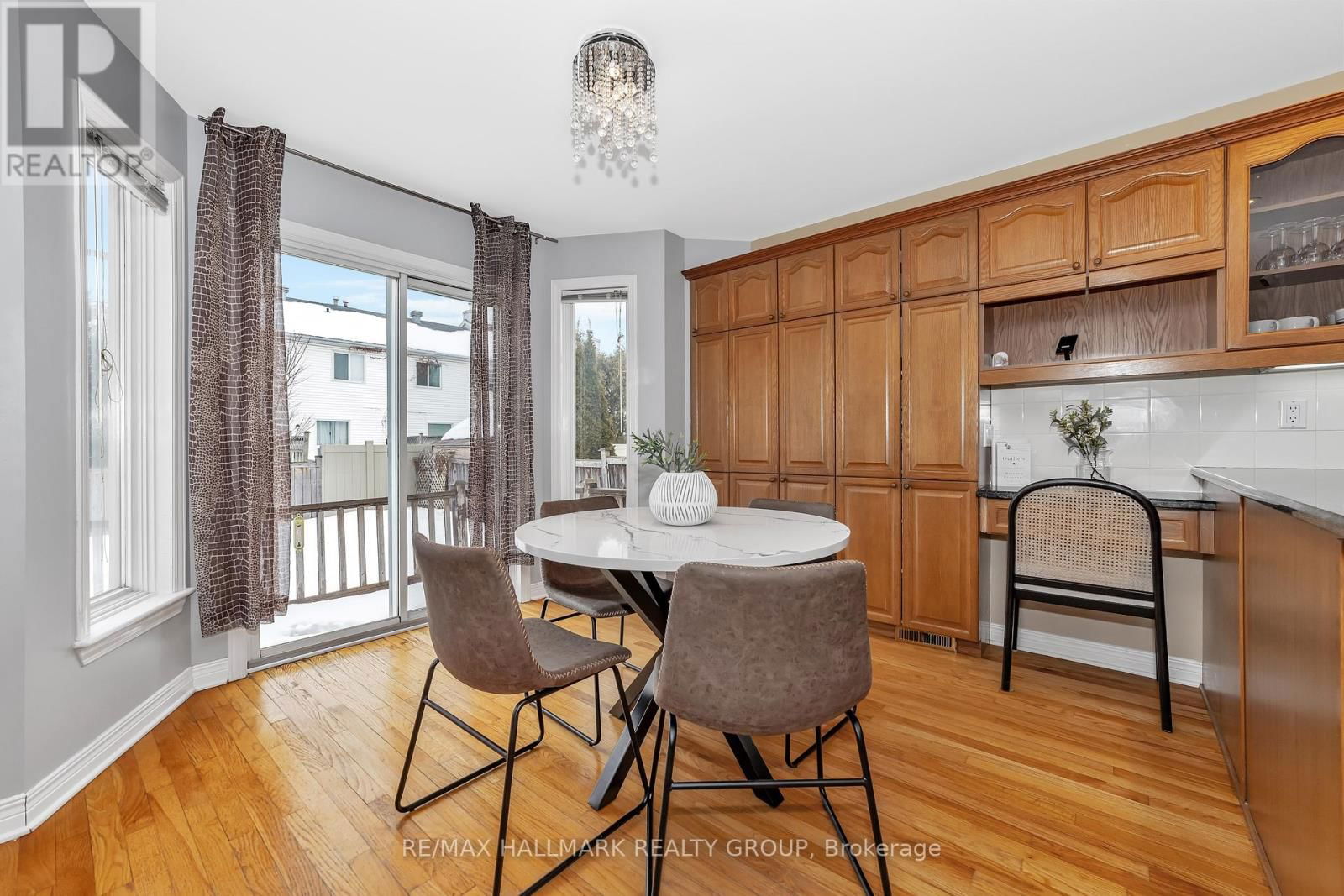 63 NEWBOROUGH CRESCENT Image 5