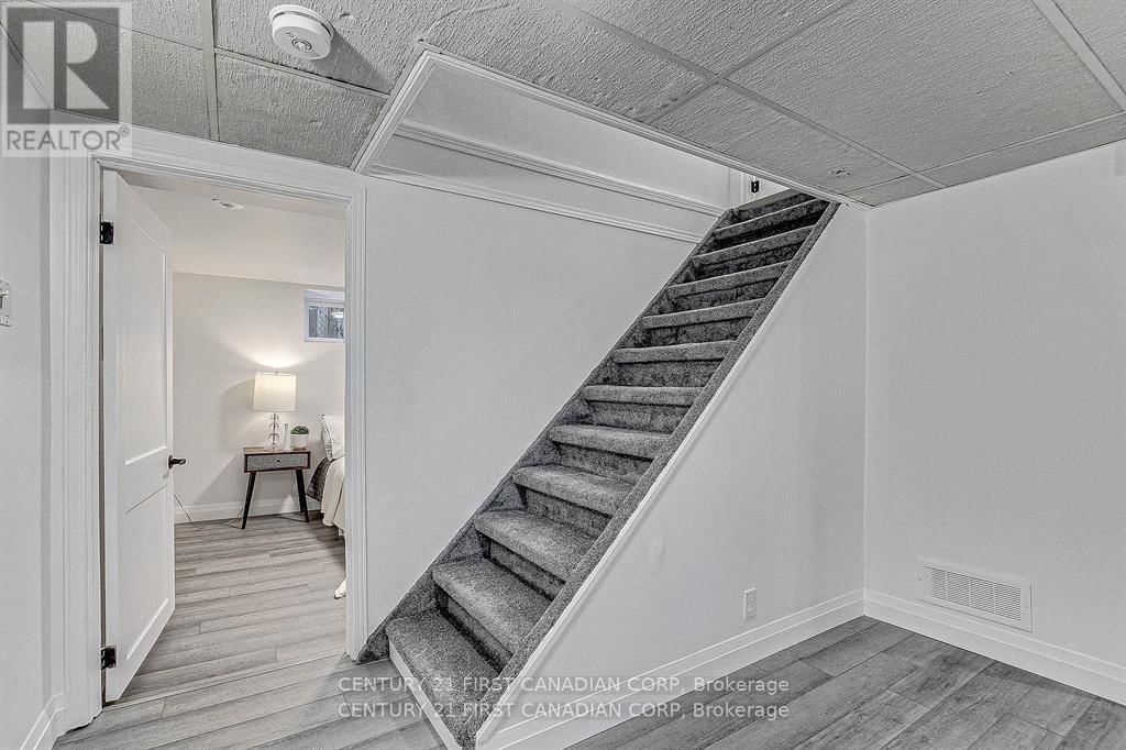 347 THIEL STREET Image 20