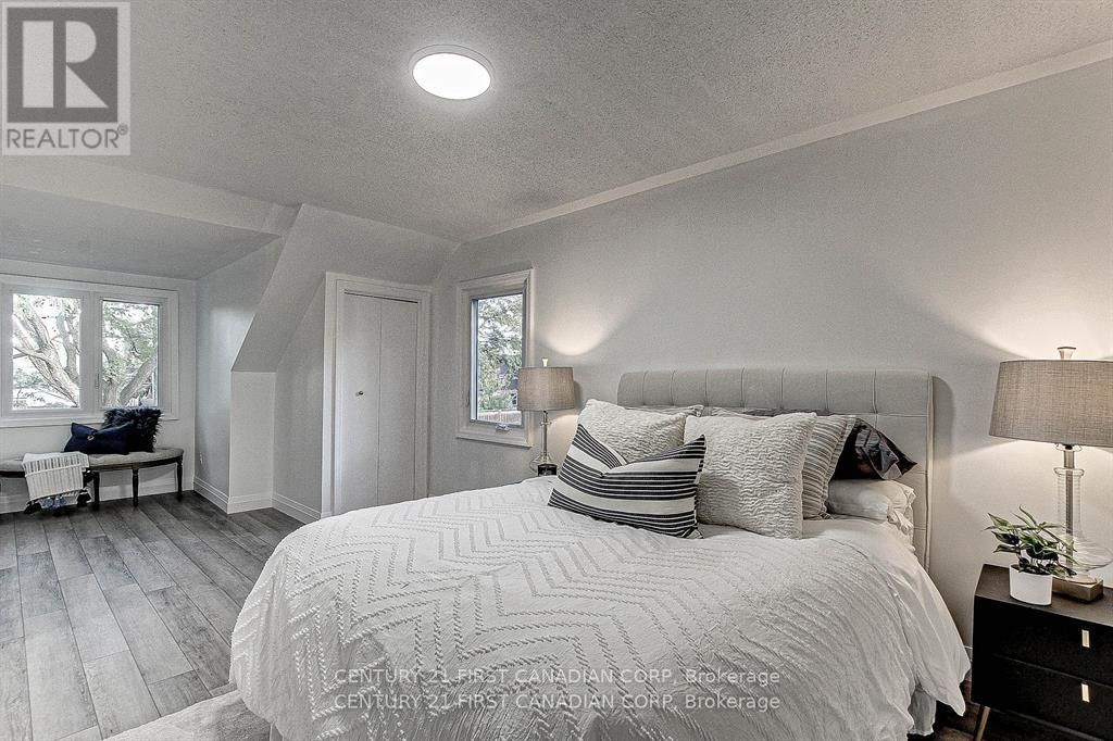 347 THIEL STREET Image 26