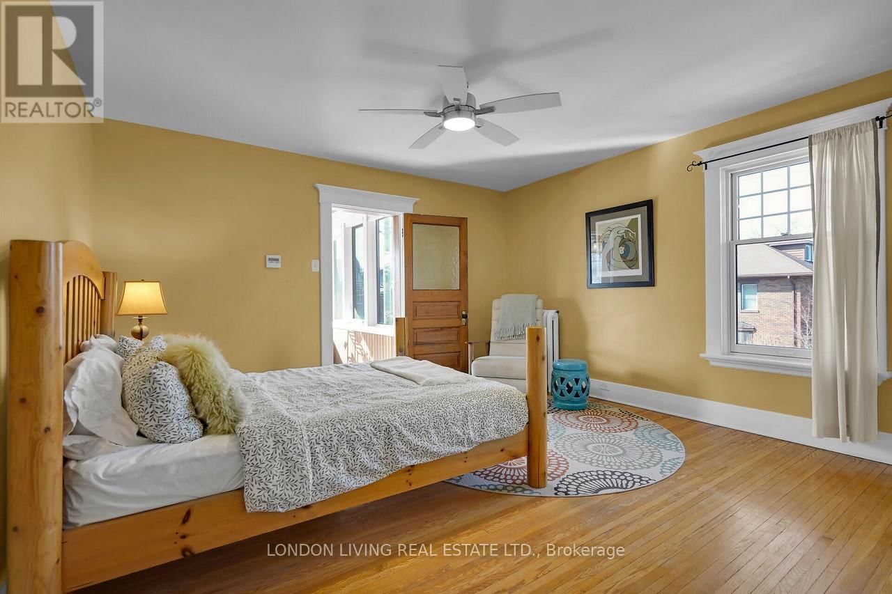 236 RIDOUT STREET SOUTH Image 15