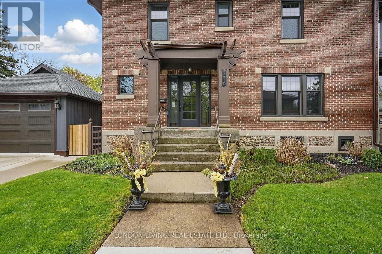 236 RIDOUT STREET SOUTH Image 42