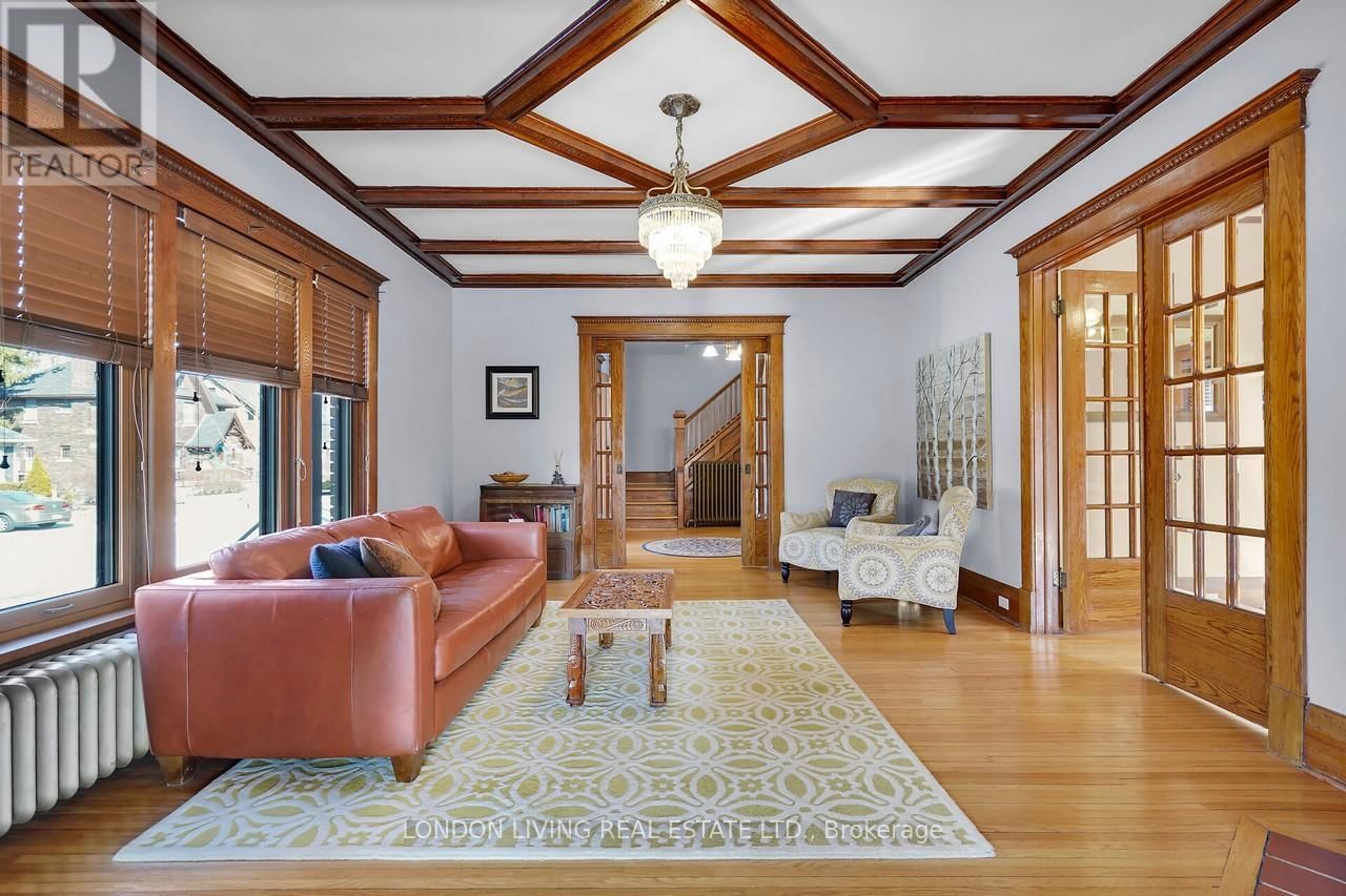 236 RIDOUT STREET SOUTH Image 5