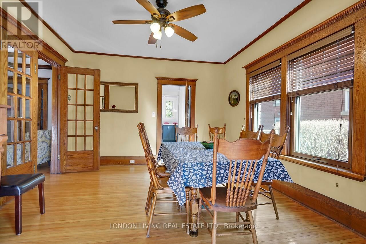 236 RIDOUT STREET SOUTH Image 8