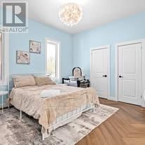 423474 6 CORNERS Image 12