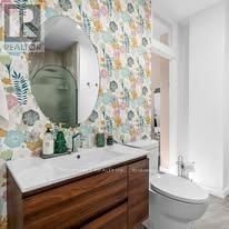 423474 6 CORNERS Image 28