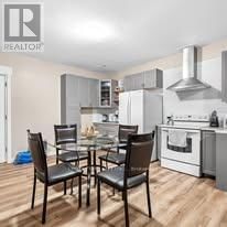 423474 6 CORNERS Image 39