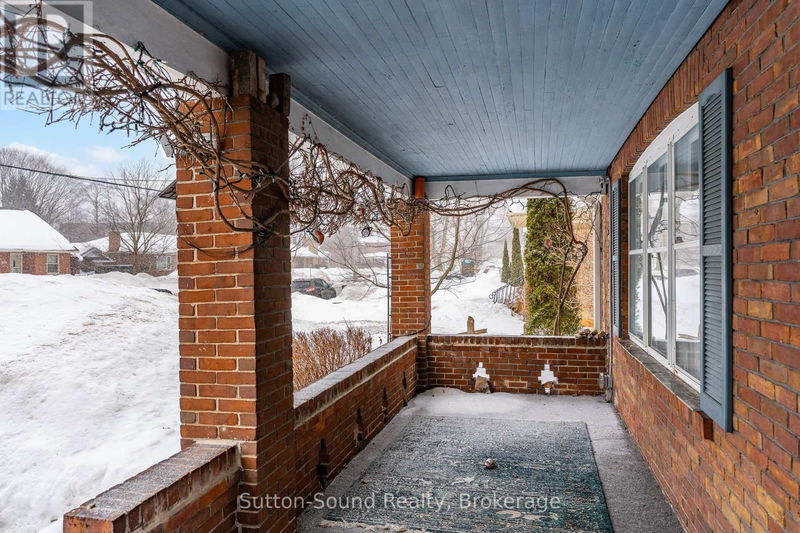 Tertiary Property View