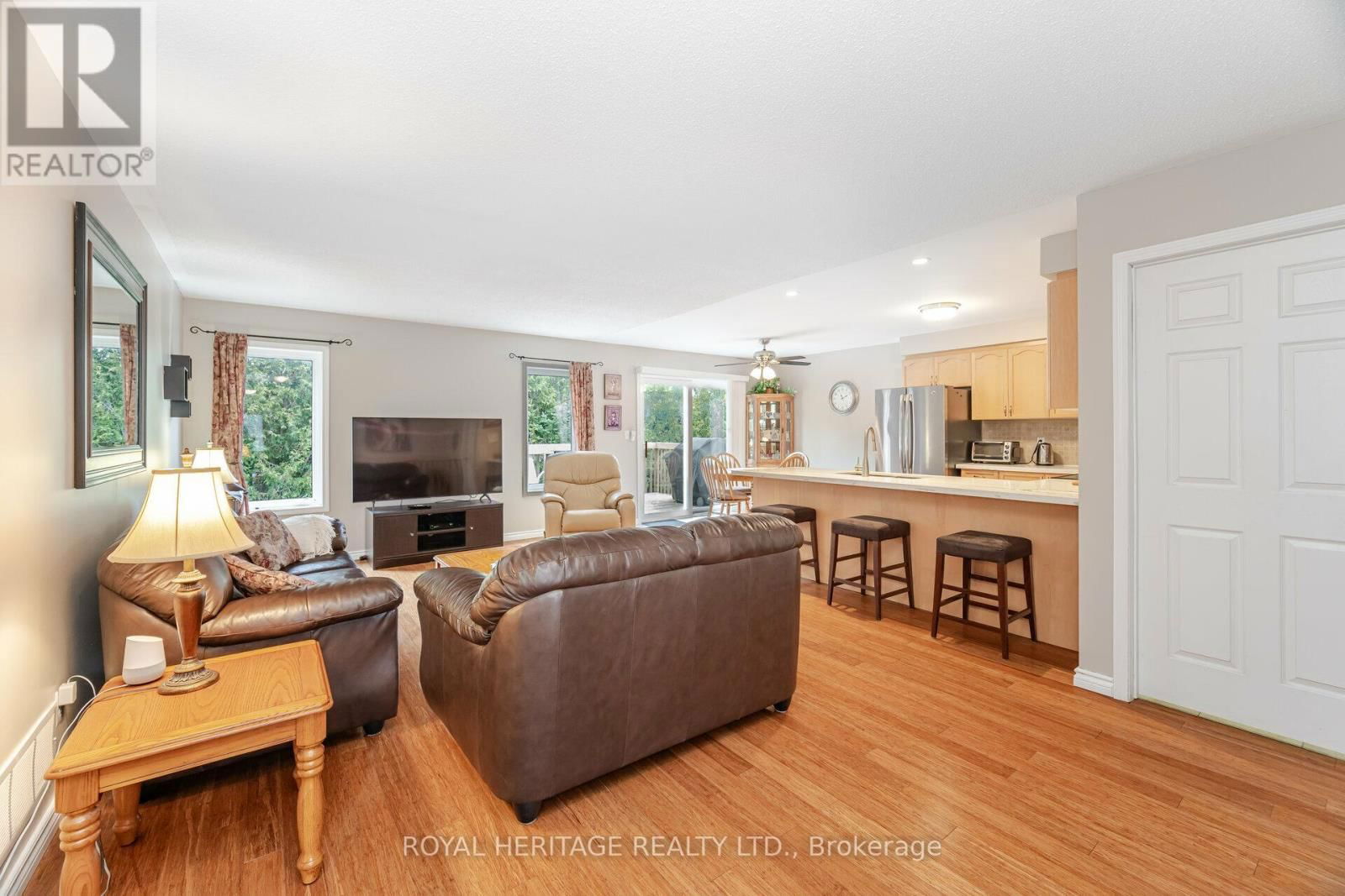 1734 RAVENWOOD DRIVE Image 4