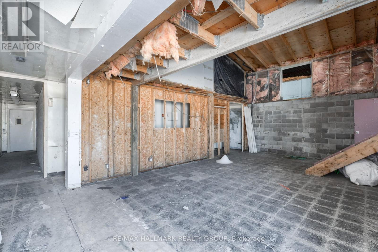 5604 HARRIS ROAD Image 12