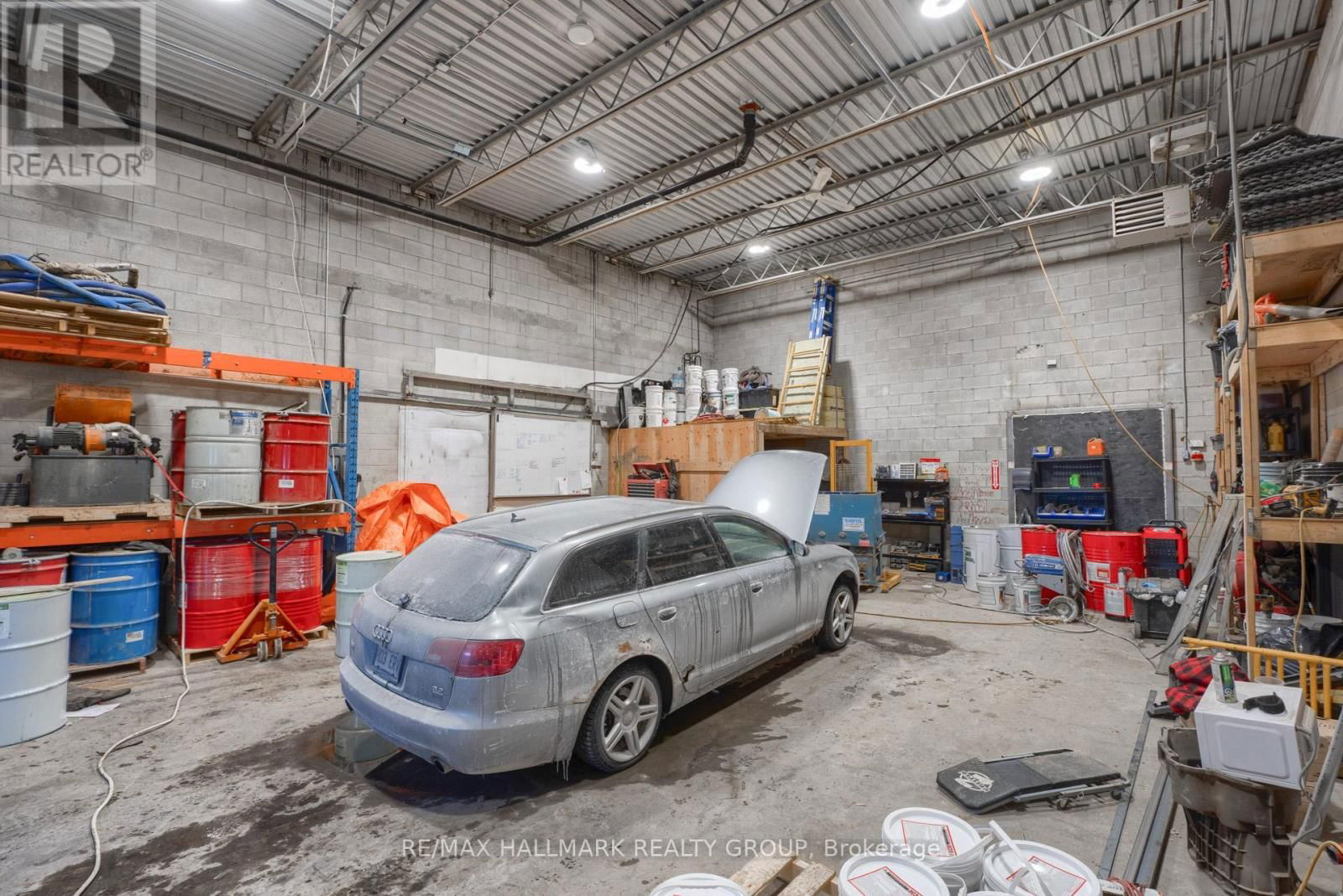 5604 HARRIS ROAD Image 36
