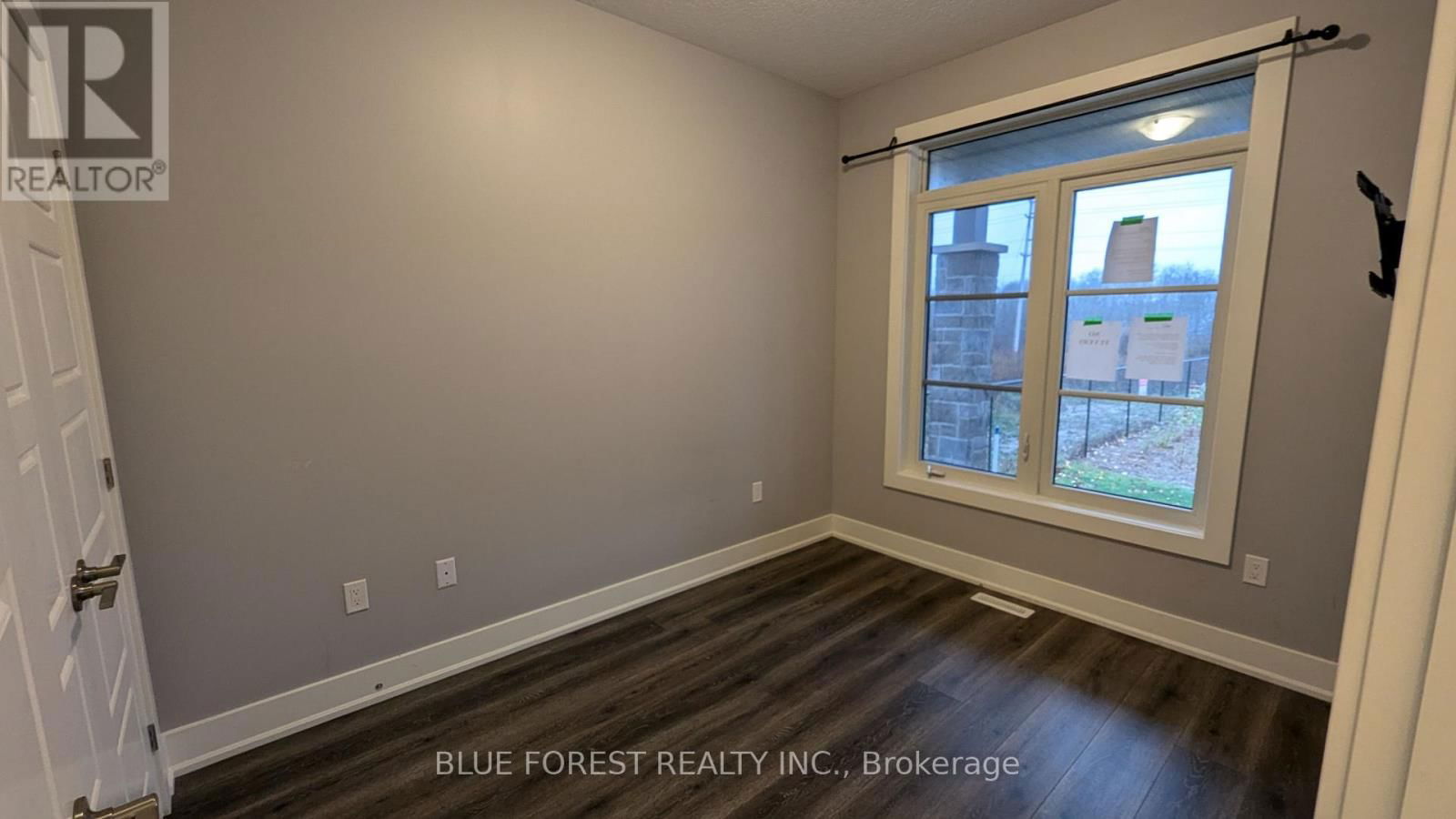 22 - 10 MCPHERSON COURT Image 13