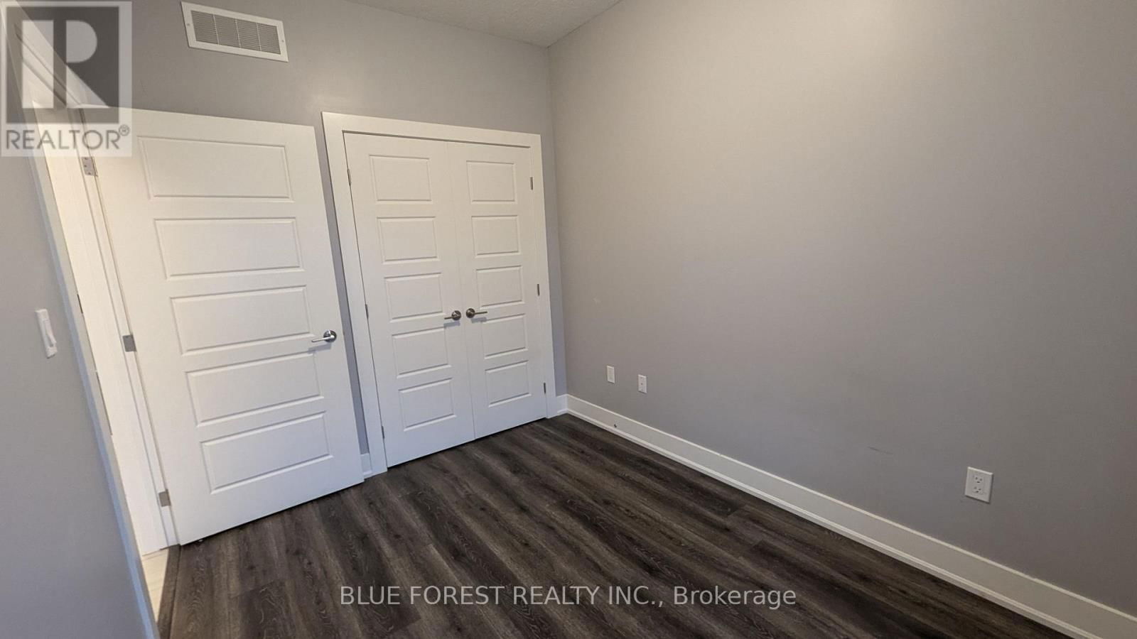 22 - 10 MCPHERSON COURT Image 14