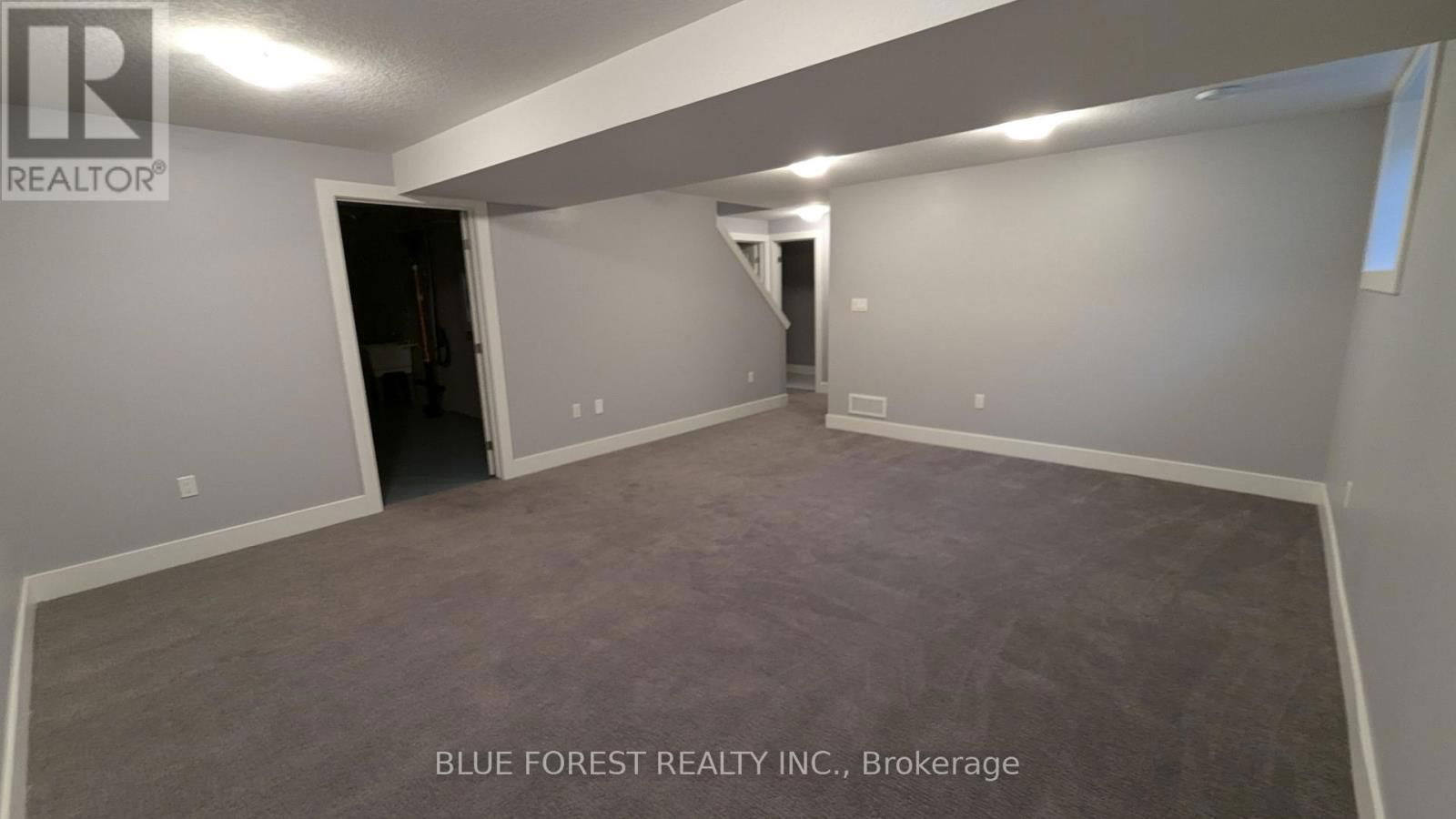 22 - 10 MCPHERSON COURT Image 23