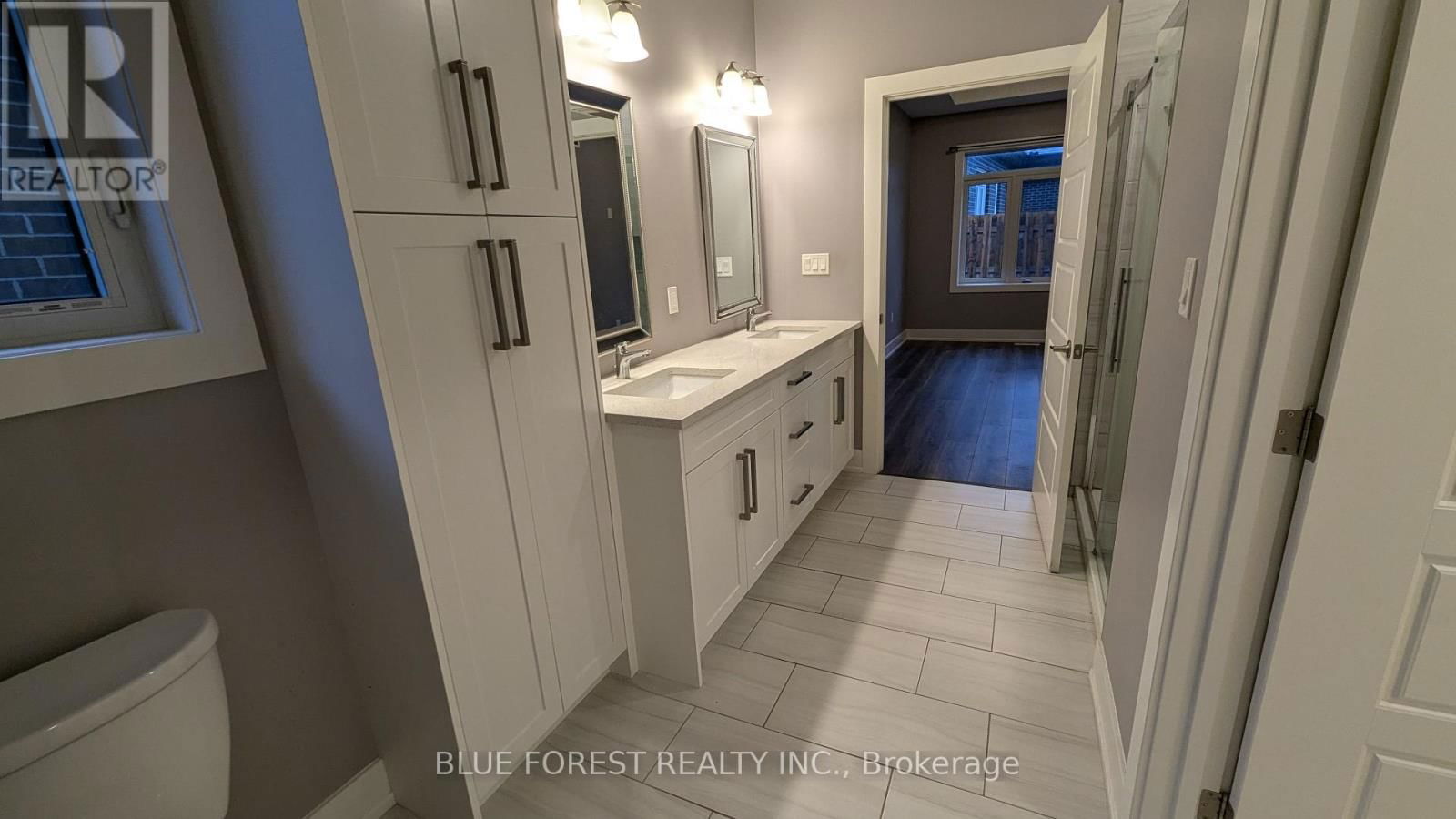 22 - 10 MCPHERSON COURT Image 27