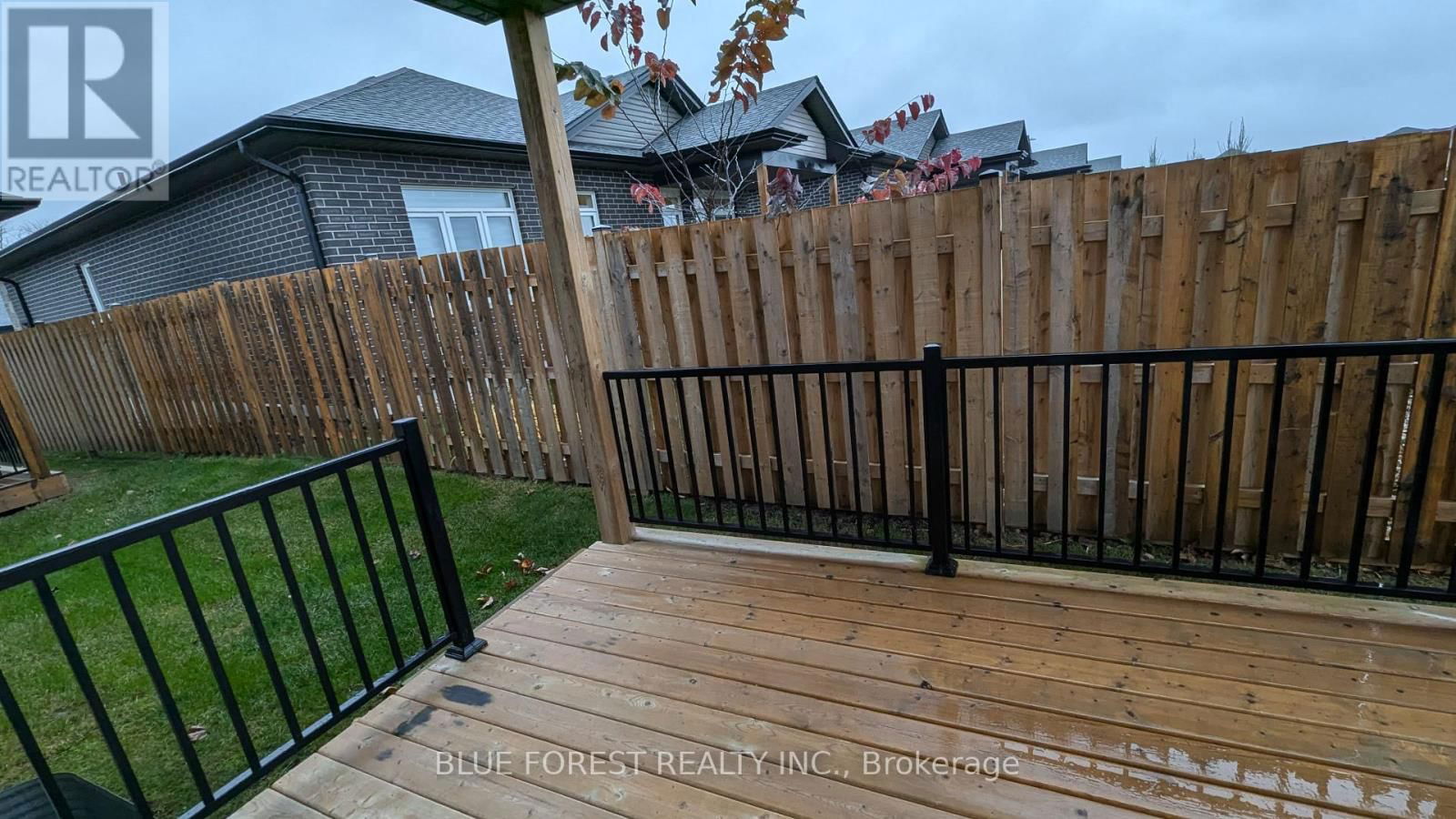 22 - 10 MCPHERSON COURT Image 31