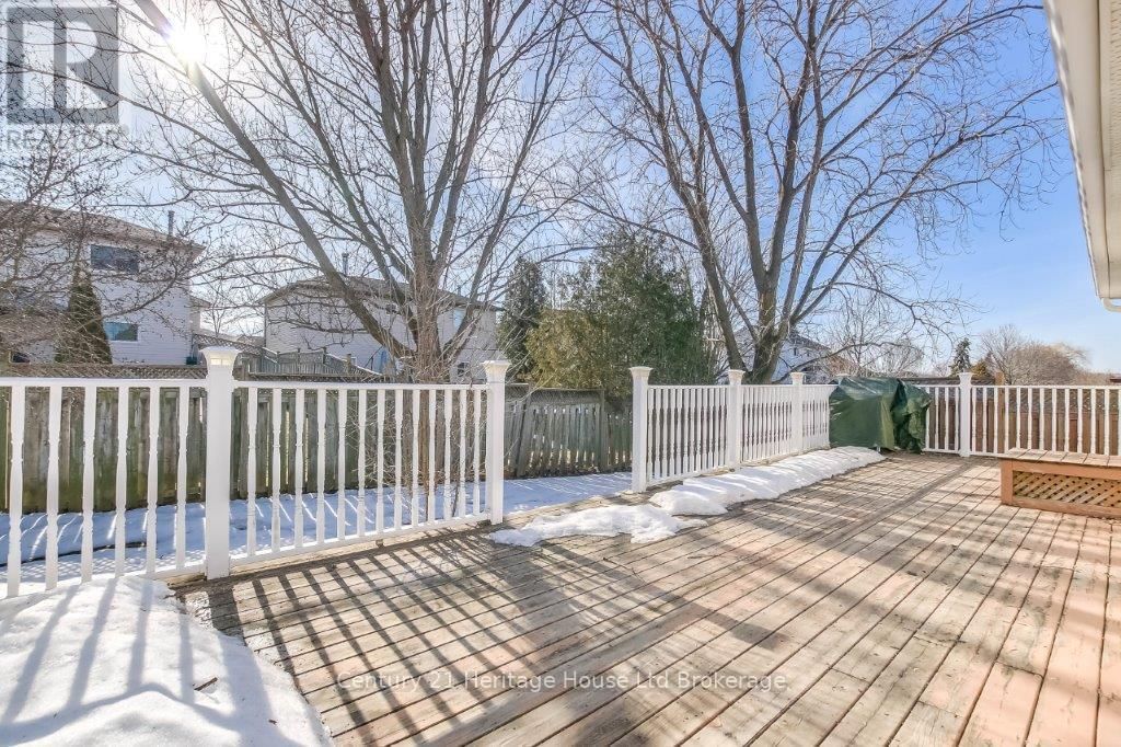 84 ANDERSON STREET Image 27