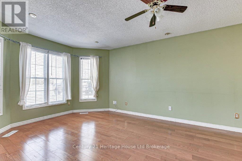 84 ANDERSON STREET Image 4
