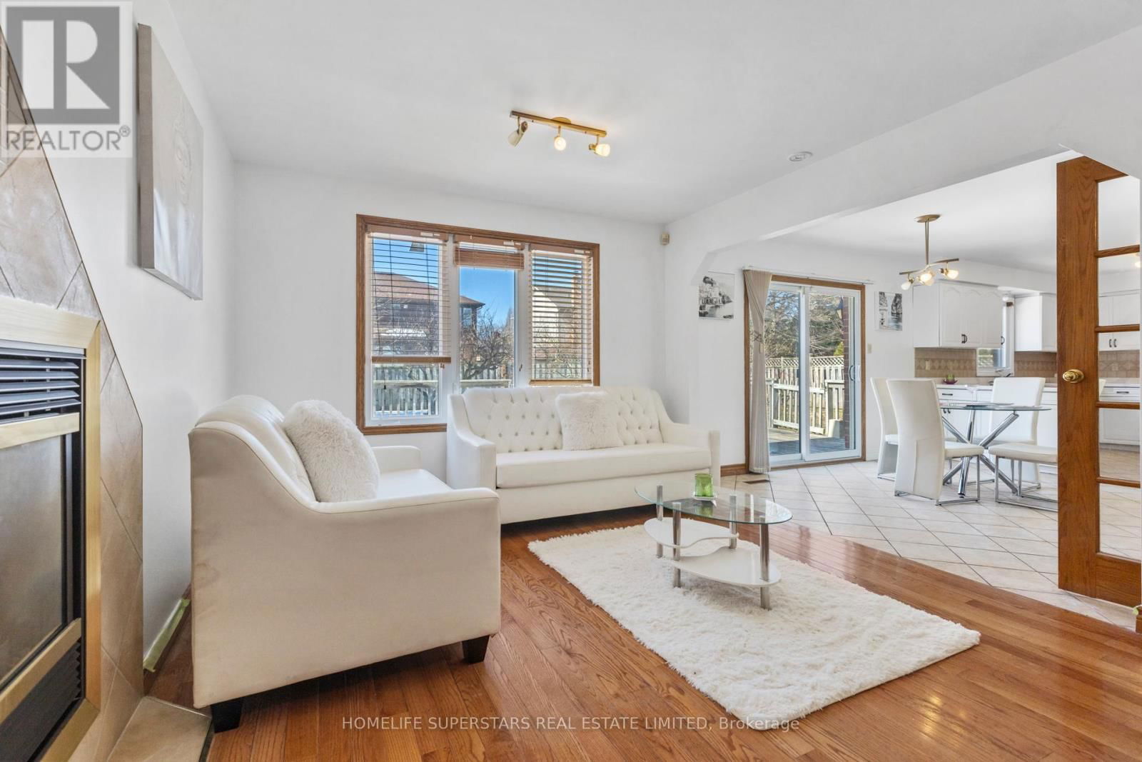 1565 HASTINGS DRIVE Image 9
