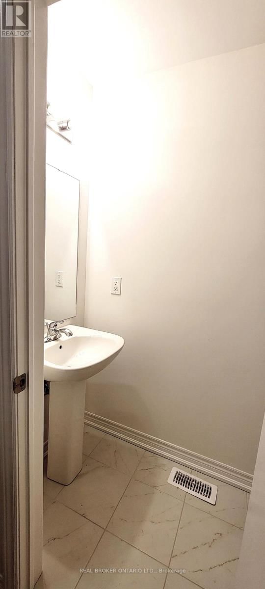 407 EAST 16TH STREET Image 7
