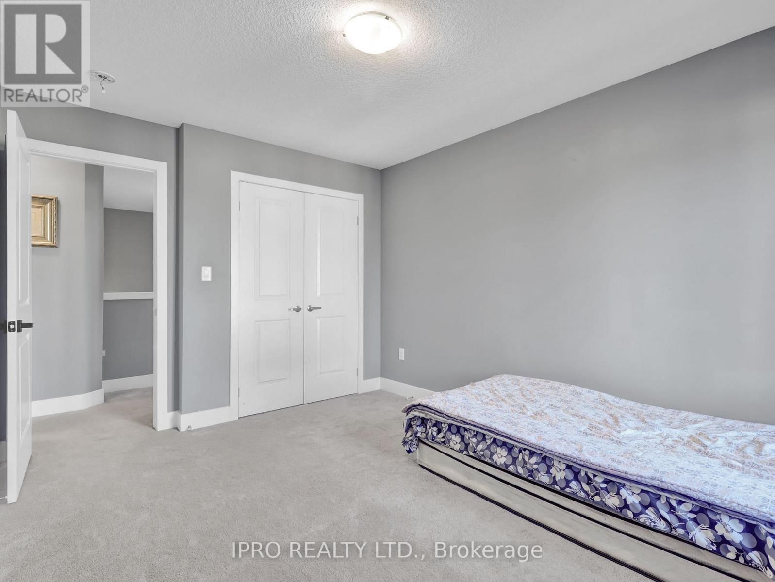 397 EDGEVALLEY ROAD Image 20