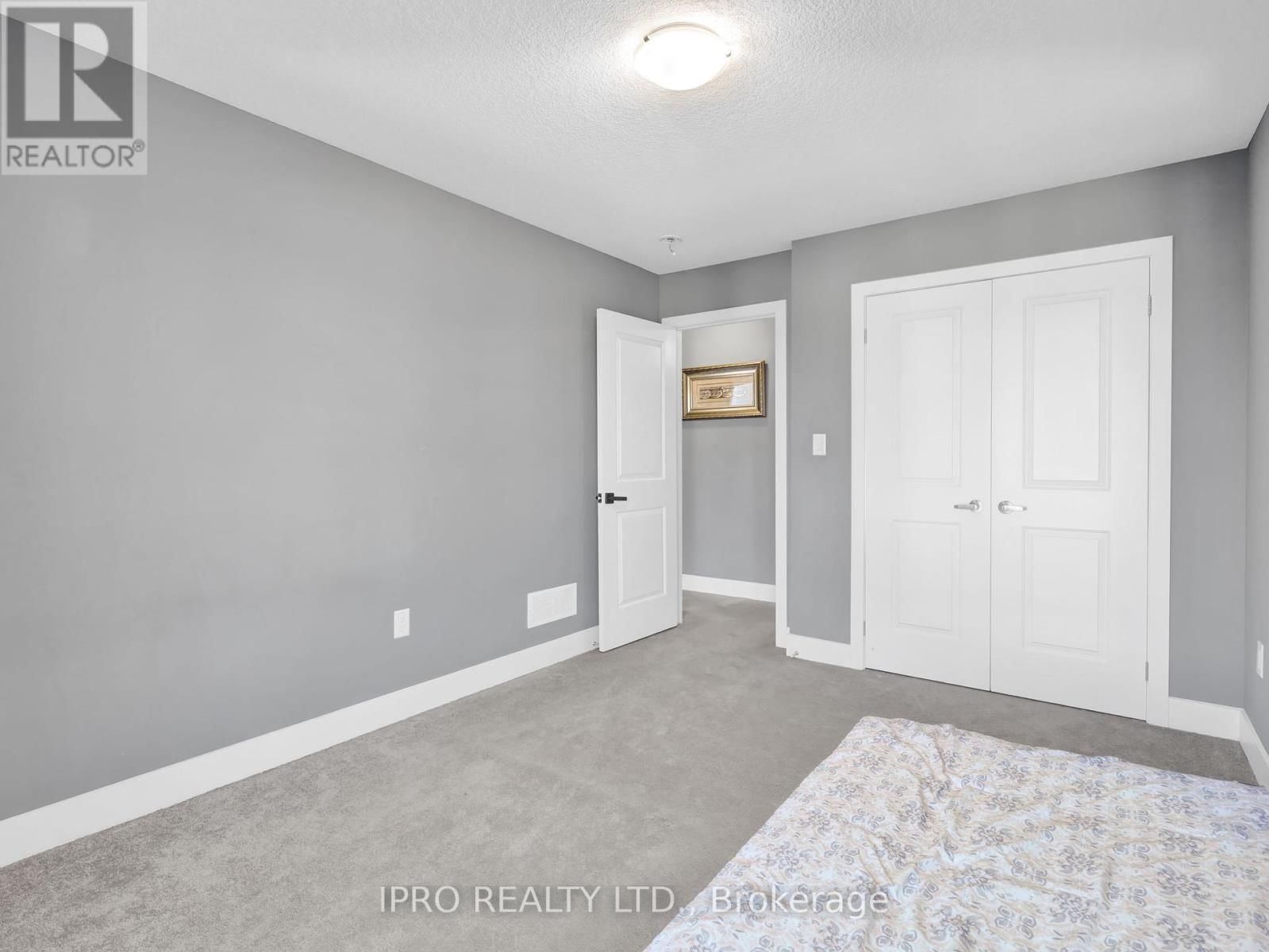 397 EDGEVALLEY ROAD Image 22