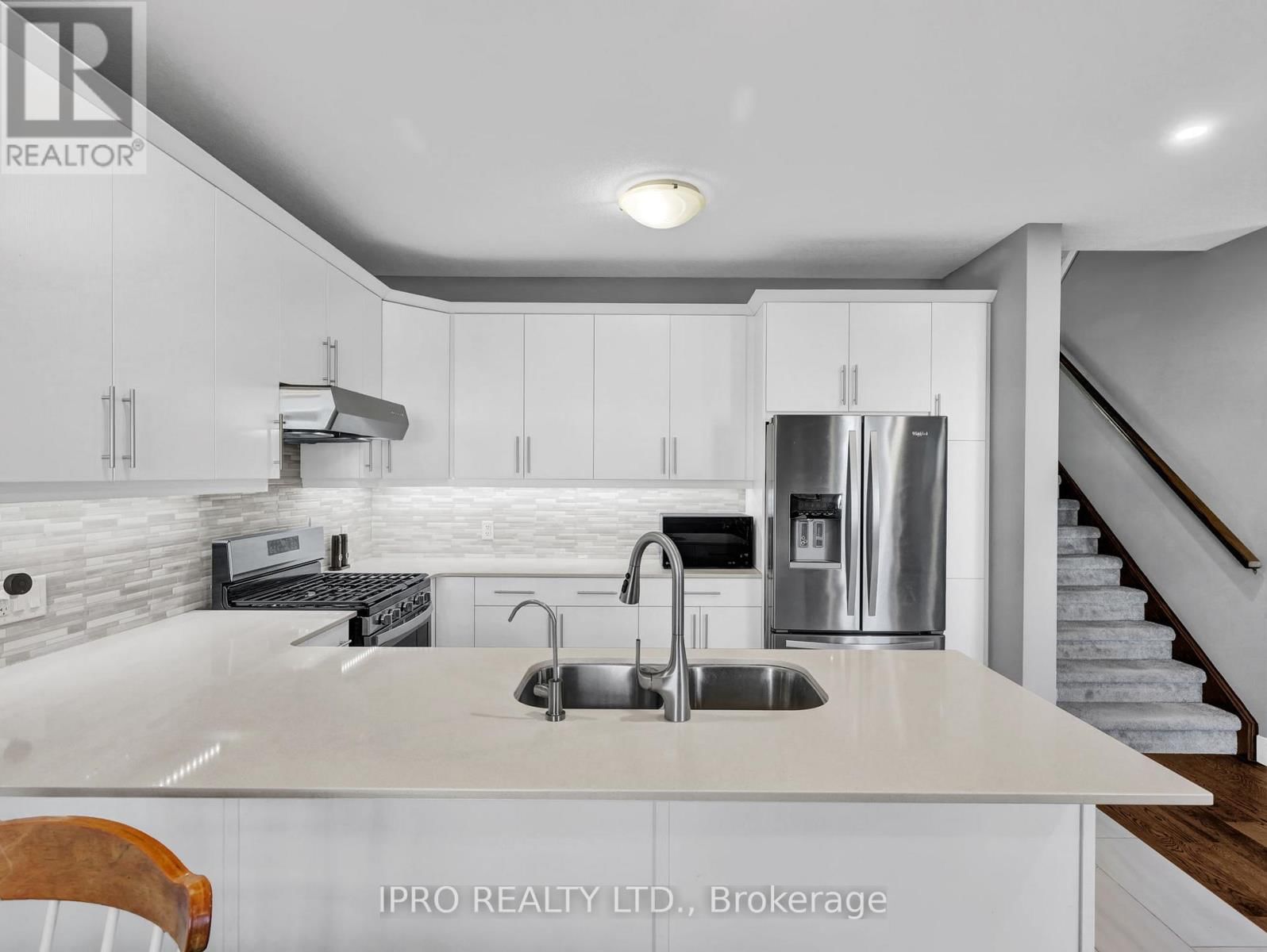 397 EDGEVALLEY ROAD Image 6