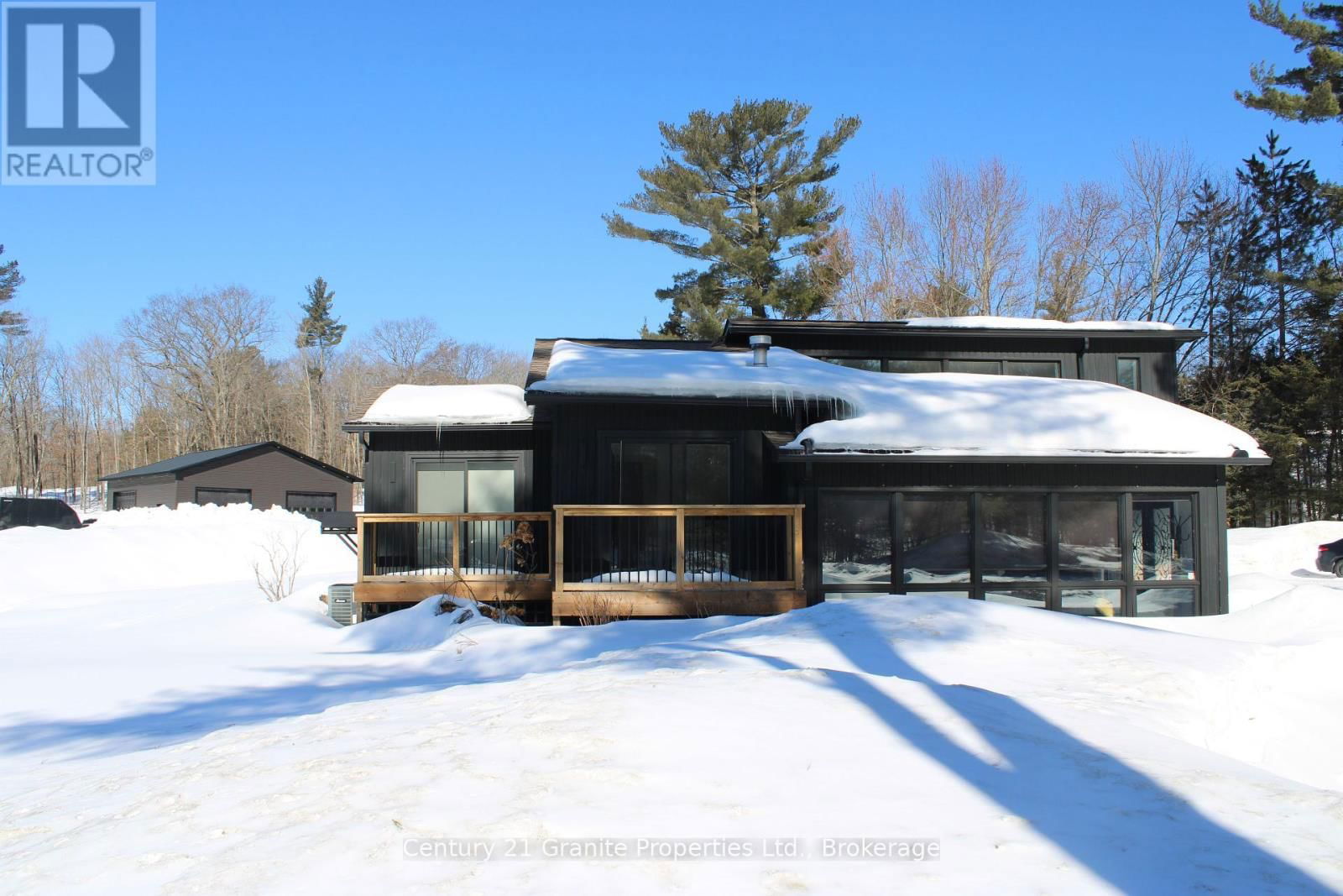 4 BARTLETT DRIVE Image 10