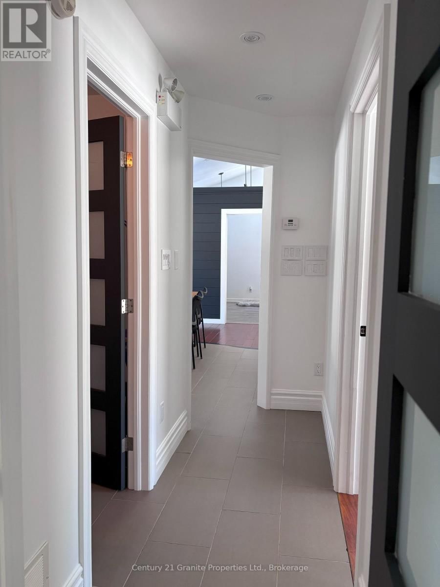 4 BARTLETT DRIVE Image 19
