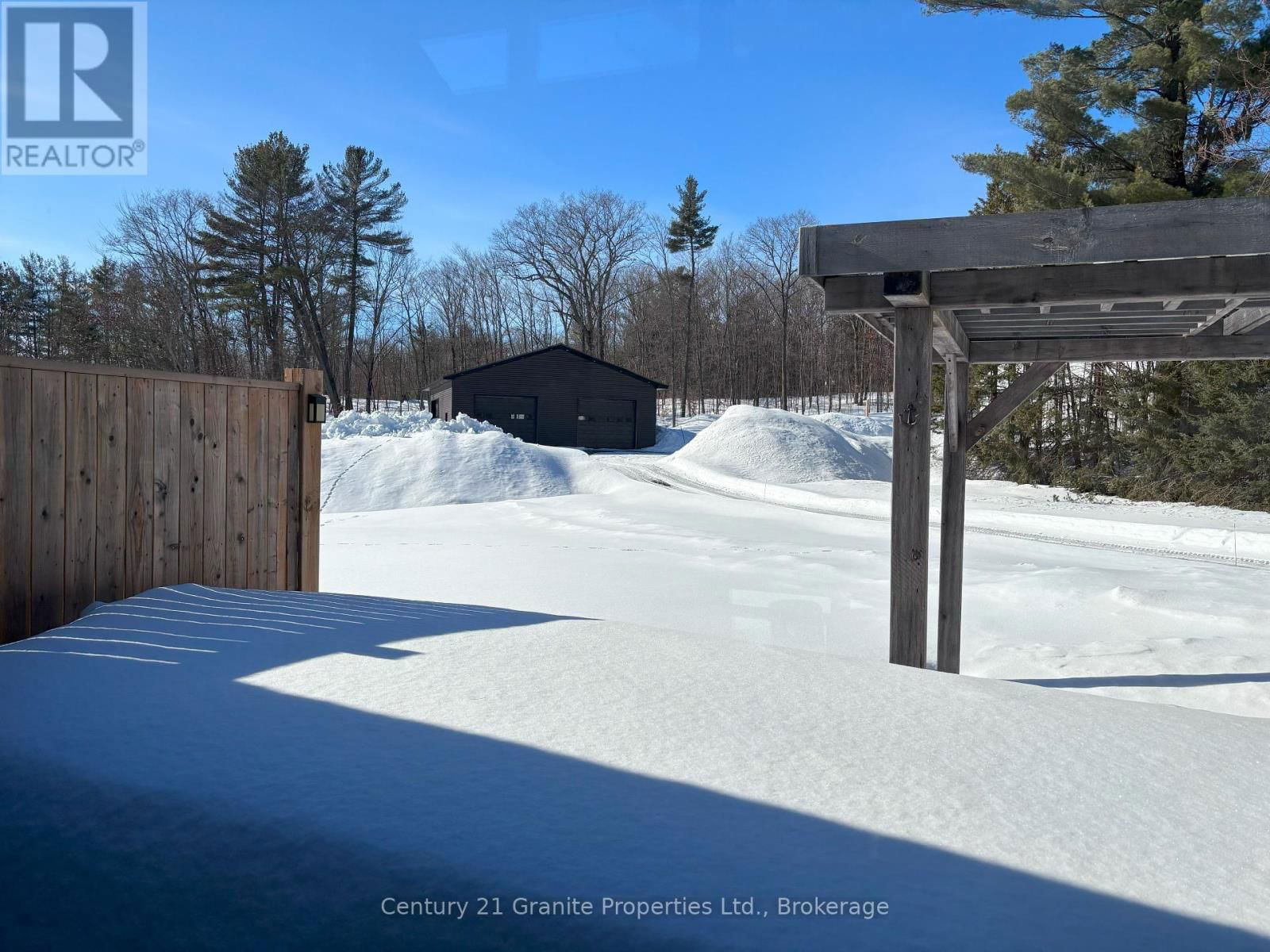 4 BARTLETT DRIVE Image 22