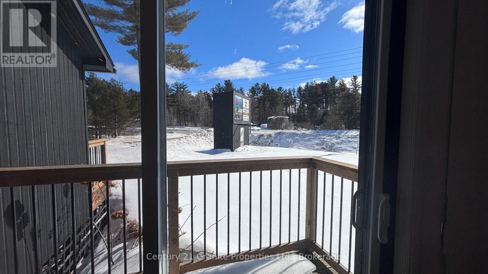 4 BARTLETT DRIVE Image 33