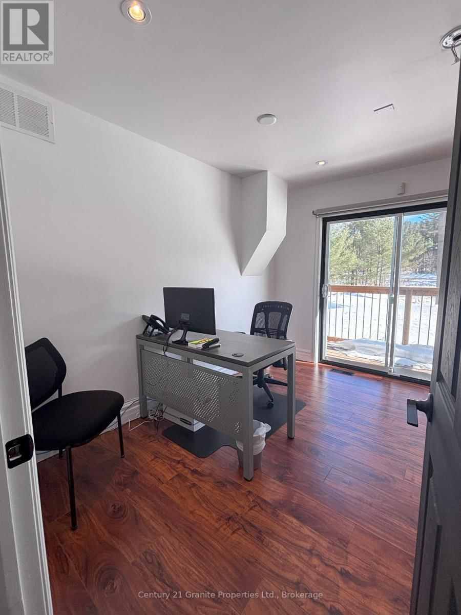 4 BARTLETT DRIVE Image 37