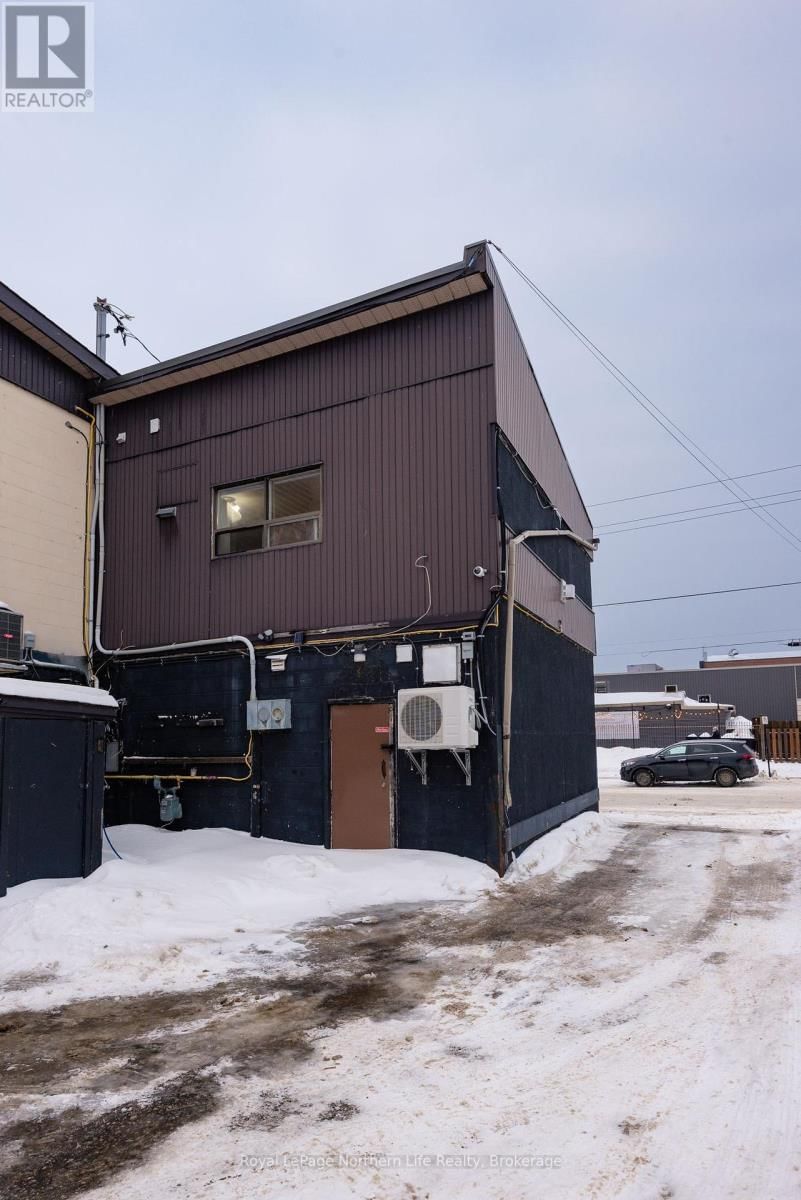 337 WYLD STREET Image 4