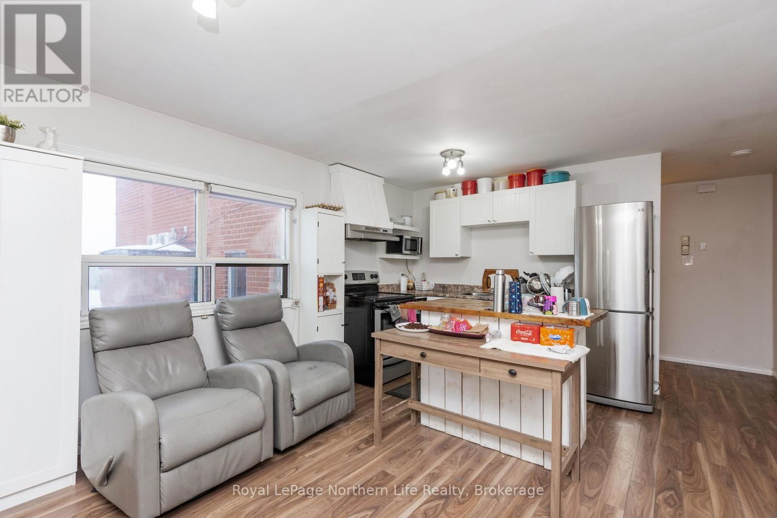 337 WYLD STREET Image 8