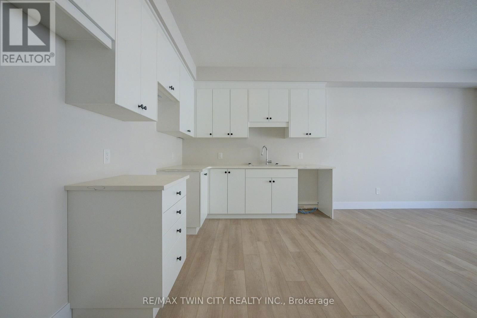 167 DUNNIGAN DRIVE Image 11
