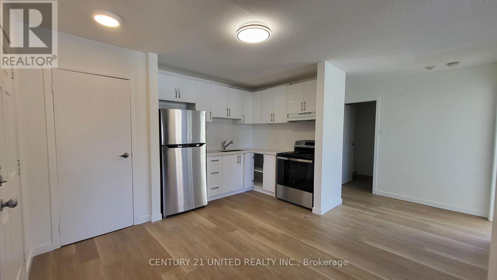 8 - 174.5 HUNTER STREET E Image 1