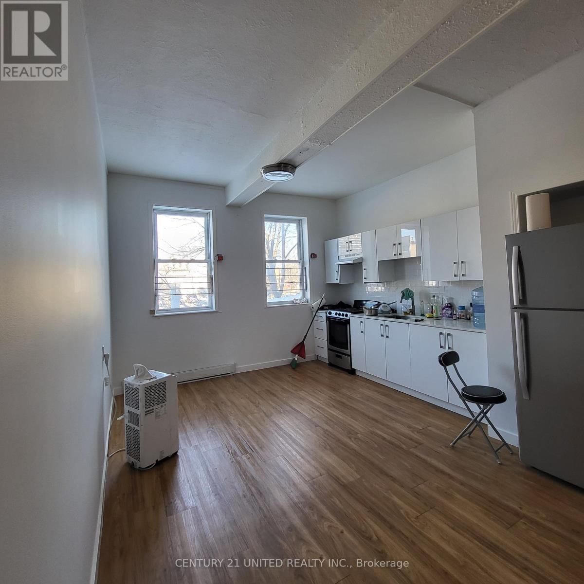 UNIT 2 - 174.5 HUNTER STREET Image 1