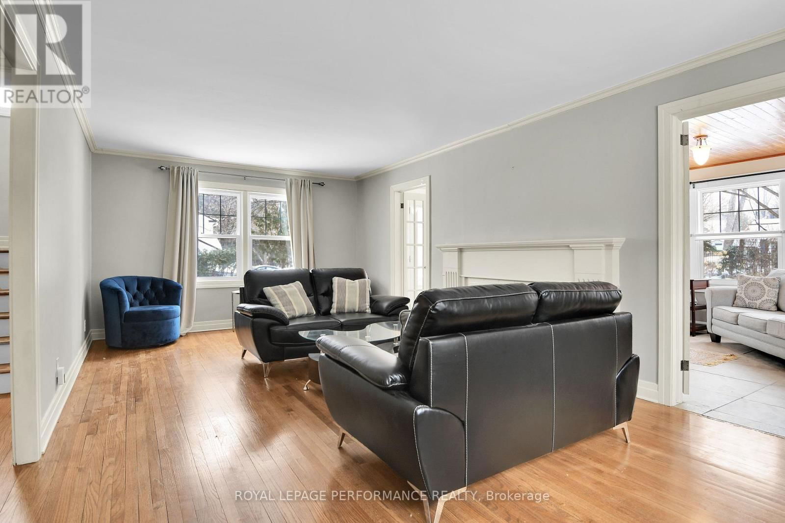 125 LANSDOWNE ROAD SOUTH Image 6