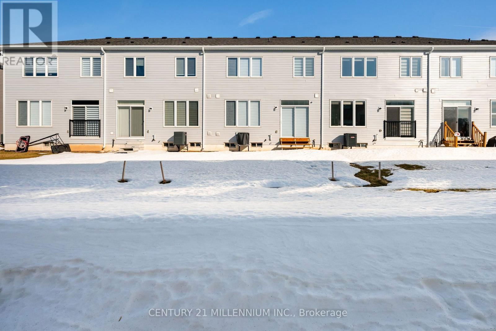 727 POTAWATOMI CRESCENT Image 43