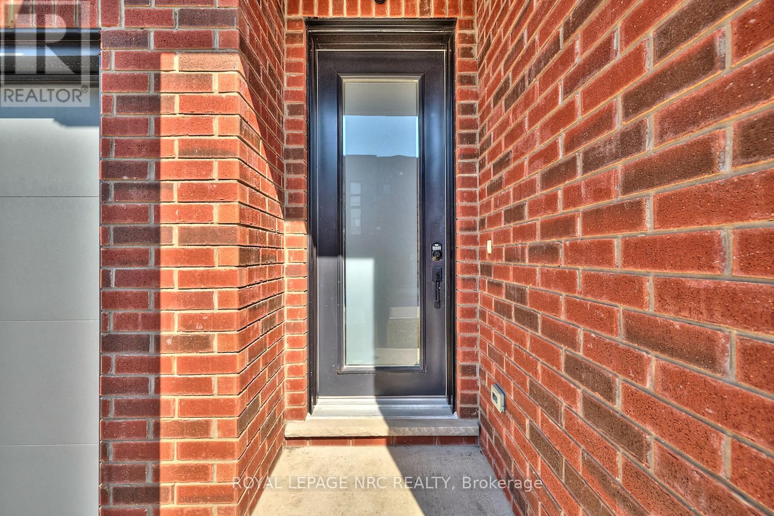 3 - 1465 STATION STREET Image 4