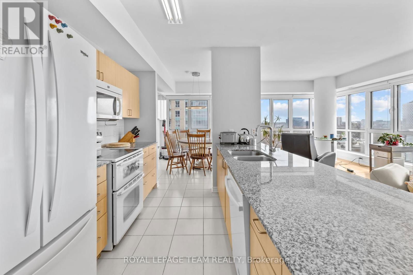 1002 - 70 LANDRY STREET Image 1