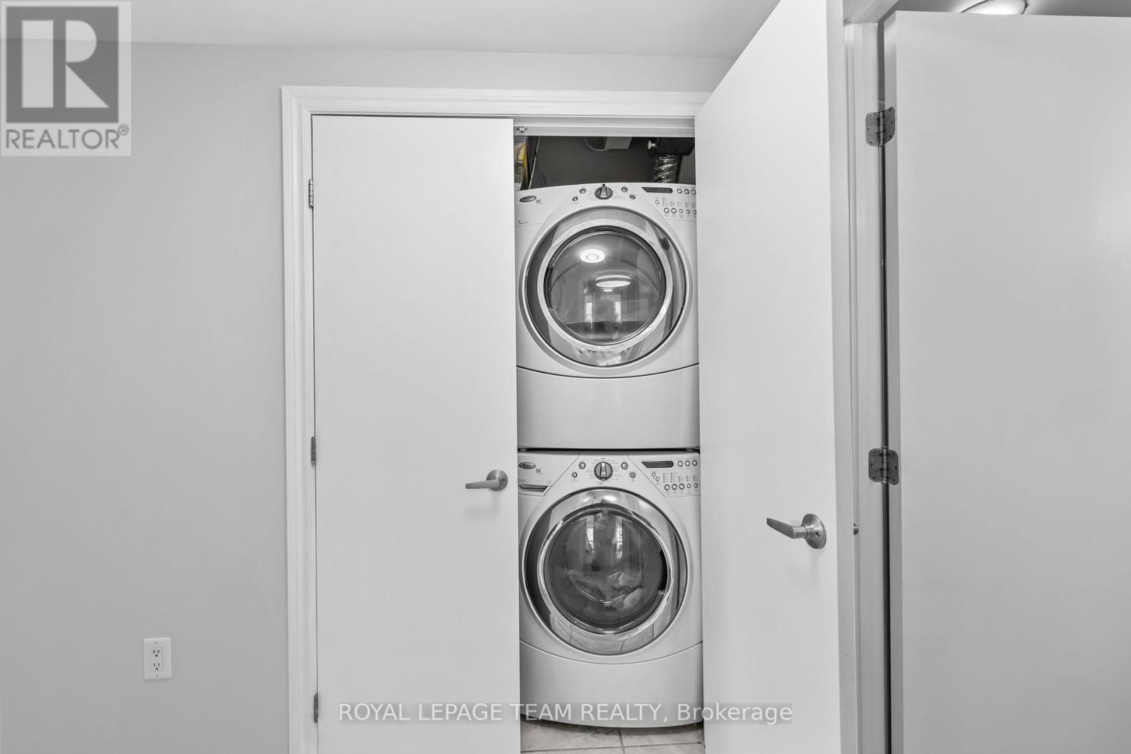 1002 - 70 LANDRY STREET Image 23