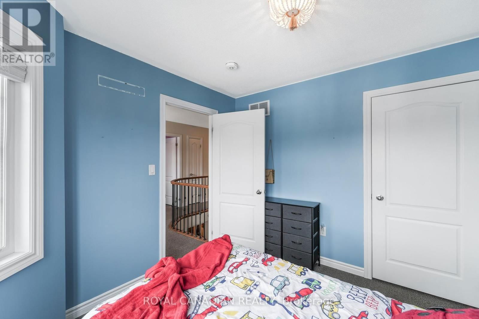 26 LORDS DRIVE Image 29