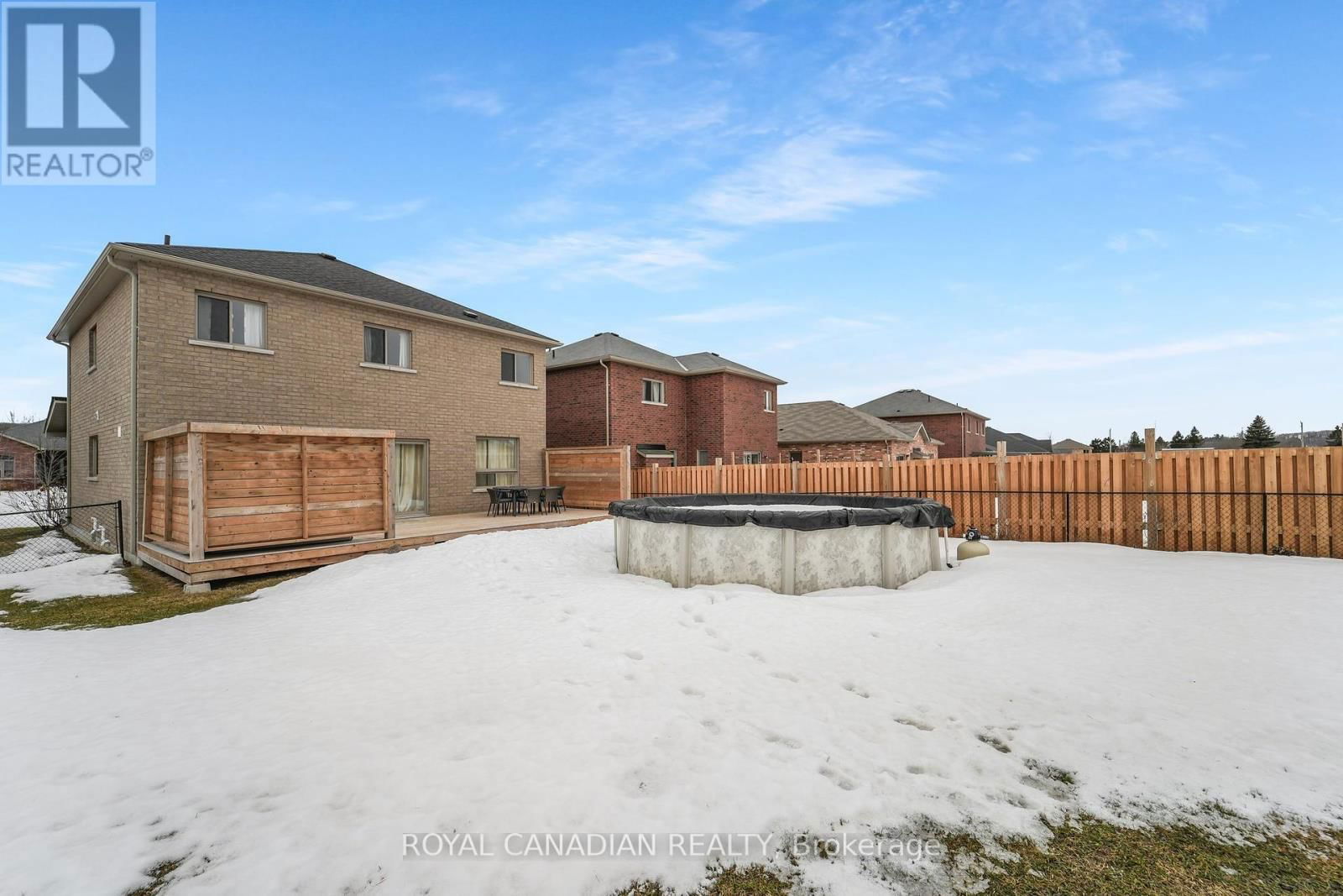 26 LORDS DRIVE Image 38