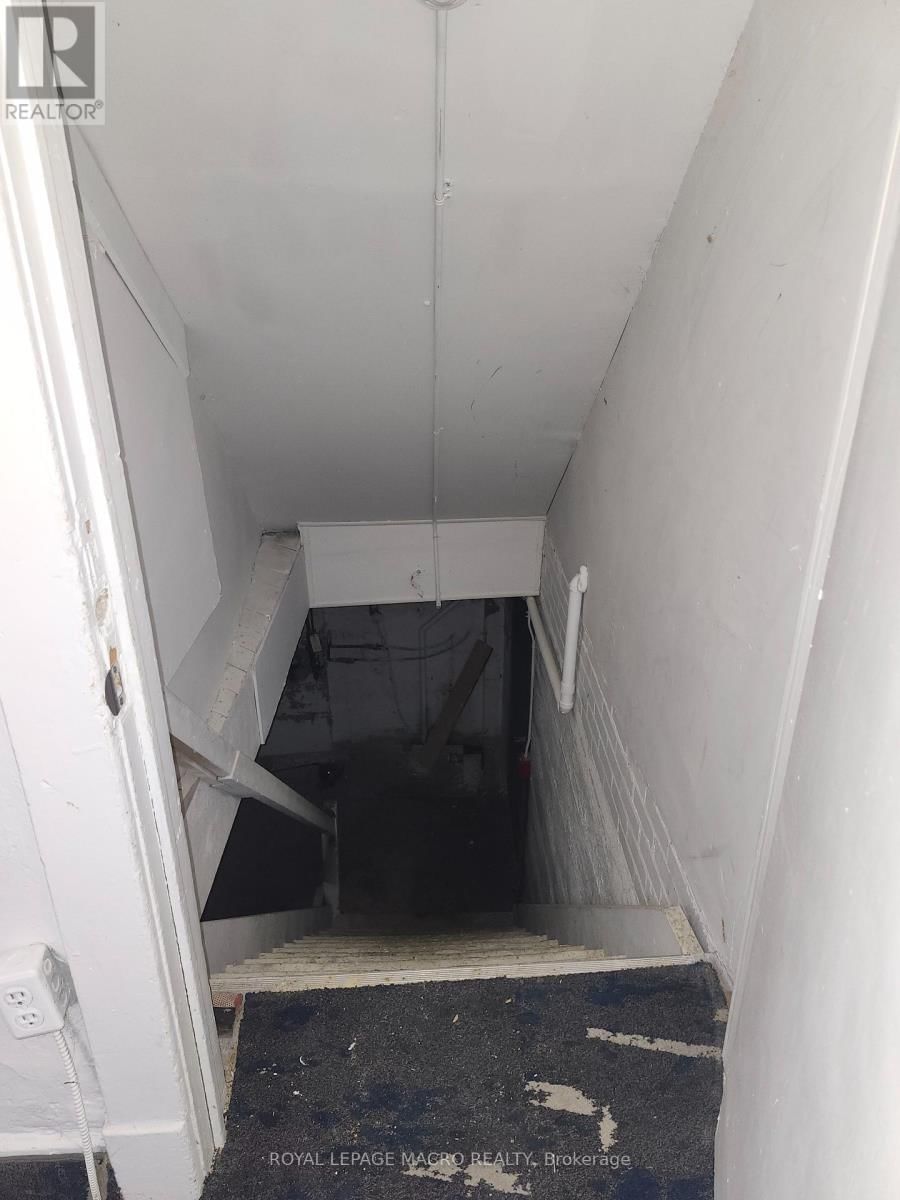 18 AINSLIE STREET SOUTH Image 18