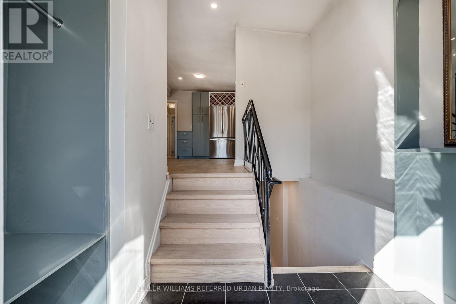 60 FIELDING CRESCENT Image 2
