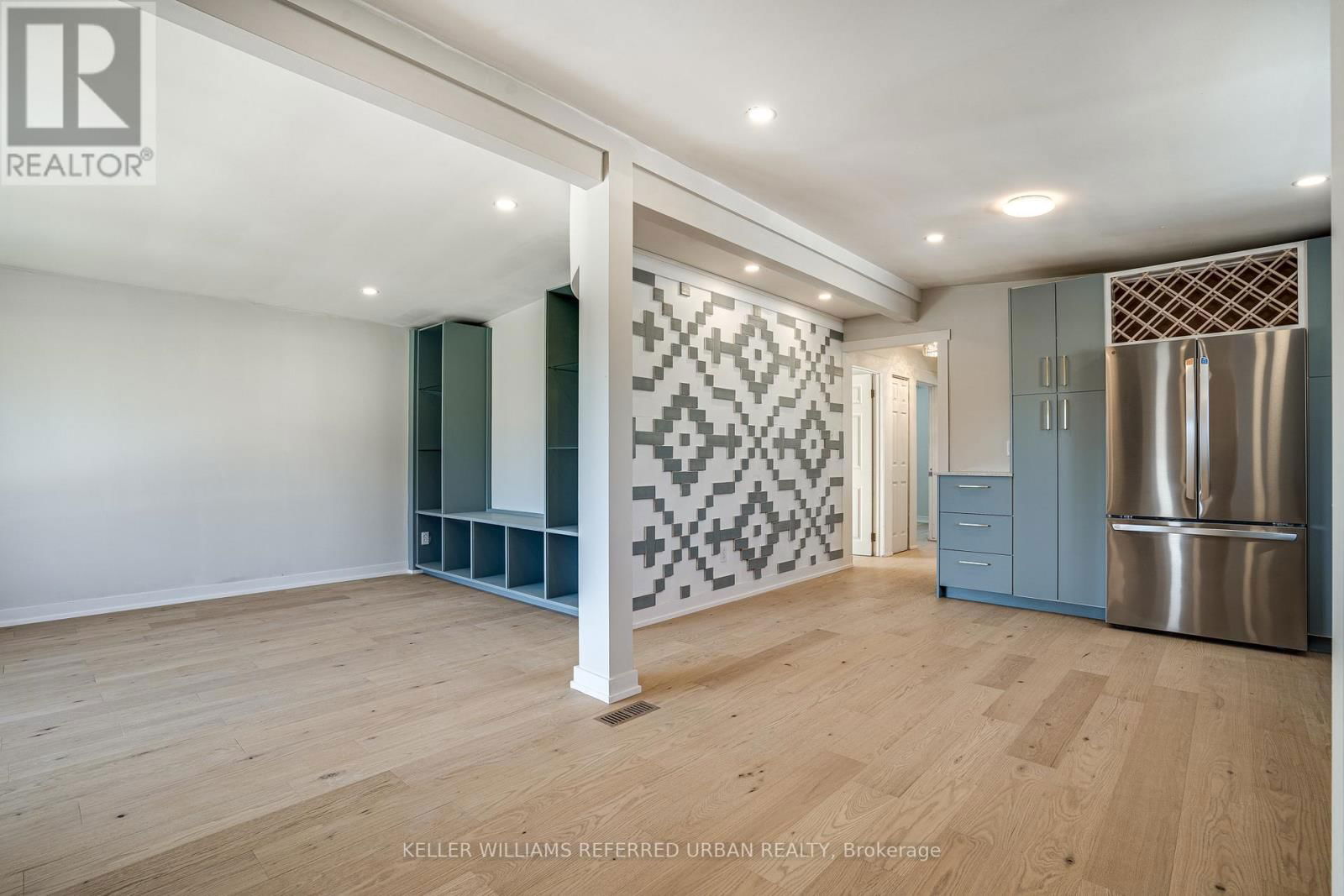 60 FIELDING CRESCENT Image 22