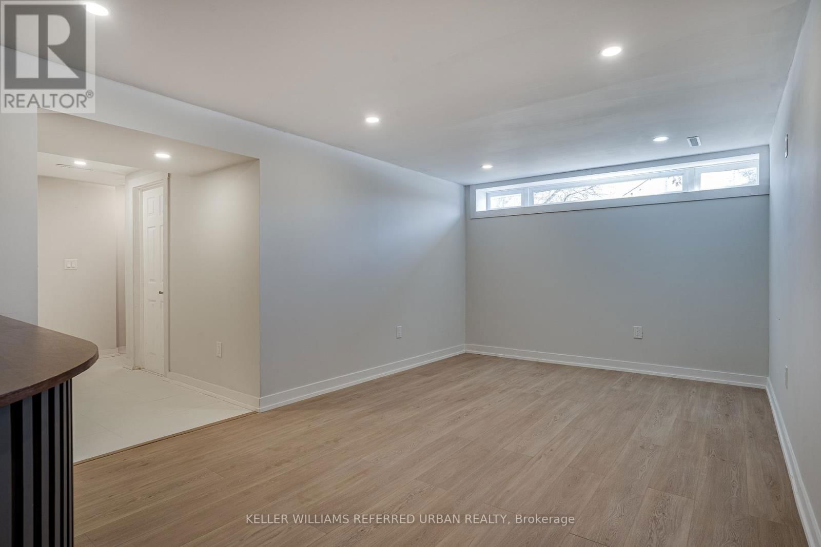 60 FIELDING CRESCENT Image 28
