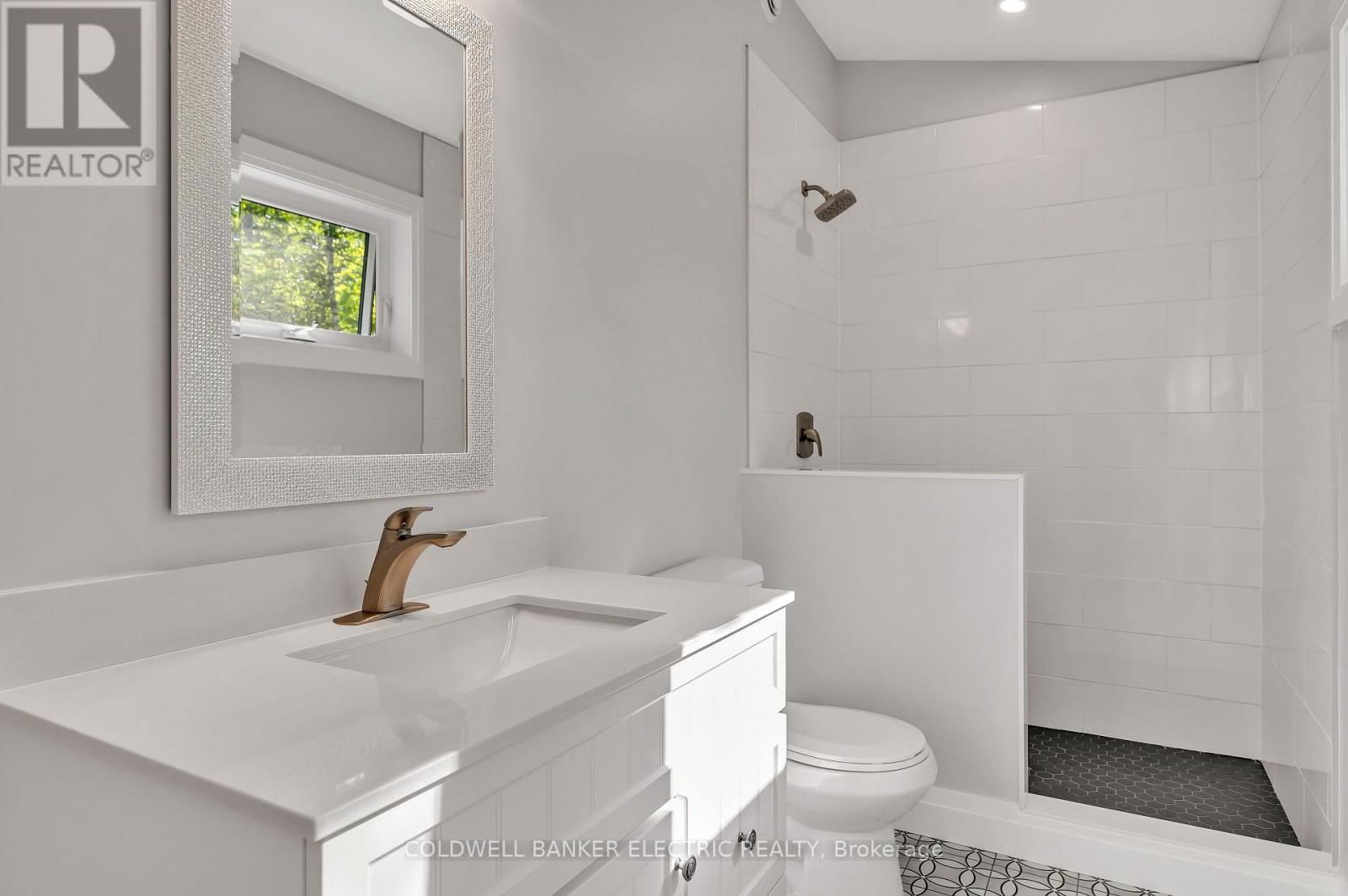50 MAPLE ROAD Image 14